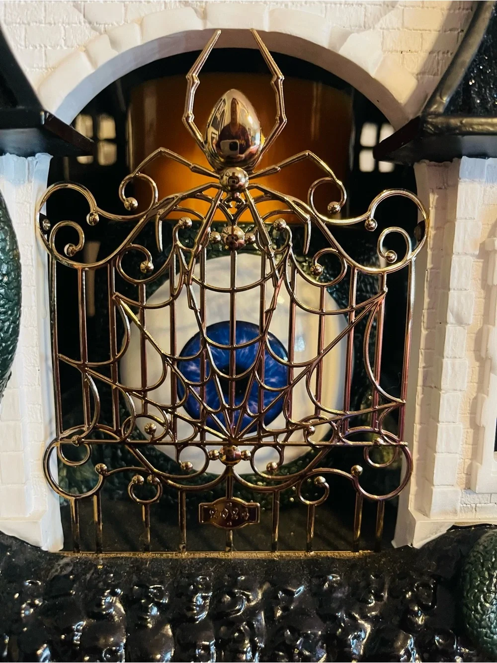 BBW 2024 Black and White Haunted Manor Holiday Luminary